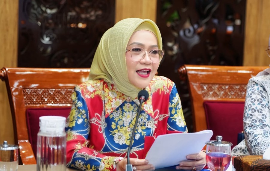 NasDem: RUU Sisdiknas Harus Menjamin Kesejahteraan Guru